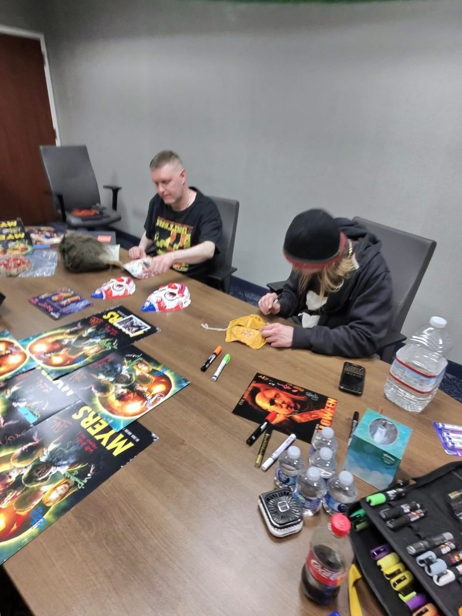 Rob Zombie's Halloween - 11x17 Print Signed by Daeg Faerch - The Last Toy Store