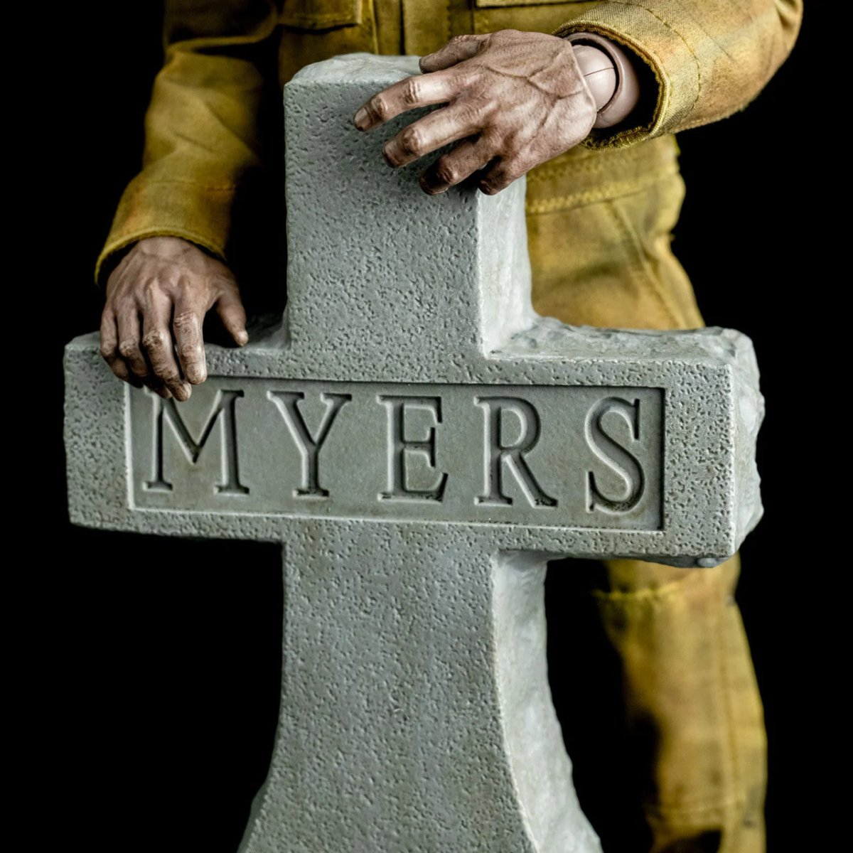 Rob Zombie's Halloween: Michael Myers - 1/6 Scale Figure - Trick