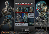 Terminator 2: Battle Damaged Endoskeleton - 1/6 Scale Figure - Hot Toys