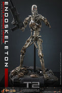 Terminator 2: Battle Damaged Endoskeleton - 1/6 Scale Figure - Hot Toys