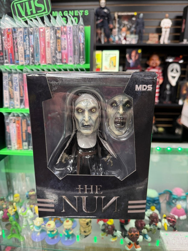 Mezco Toyz - The Nun - 6" MDS Figure (Open Box)
