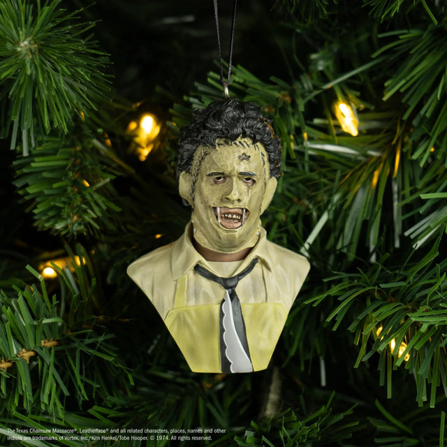 The Texas Chainsaw Massacre (1974): Leatherface - Holiday Horrors Ornament - Trick or Treat Studios