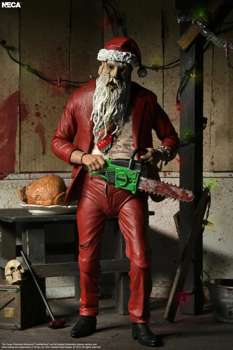 The Texas Chainsaw Massacre: Ultimate Santa Leatherface - 7" Scale Figure - NECA