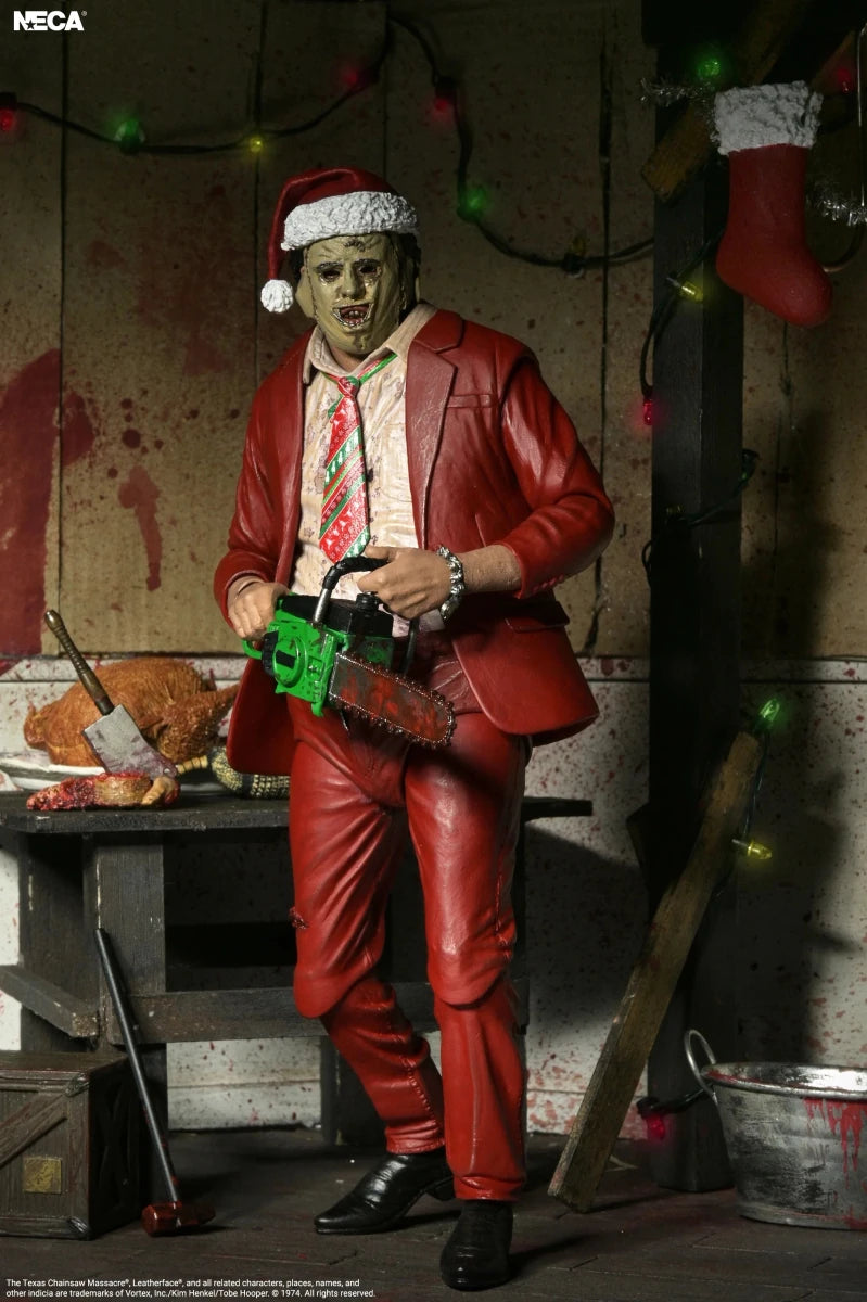 The Texas Chainsaw Massacre: Ultimate Santa Leatherface - 7" Scale Figure - NECA