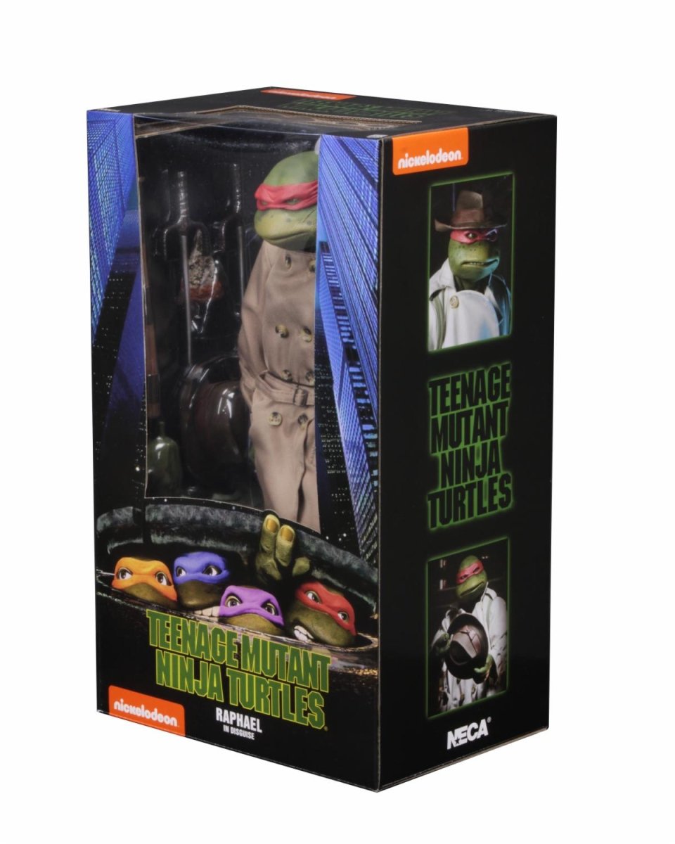 TMNT: Raphael in Disguise (1990 Movie) - 1:4 Scale Figure - NECA