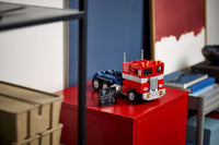 Transformers: Optimus Prime - Lego Icons 10302 - LEGO