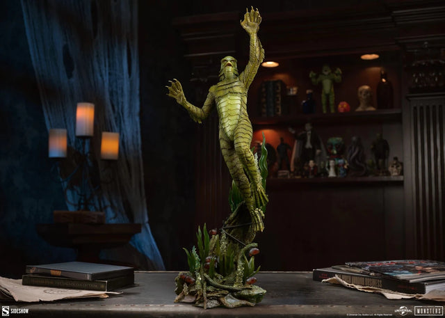 Universal Monsters: Creature from the Black Lagoon - Premium Format Statue - Sideshow Collectibles