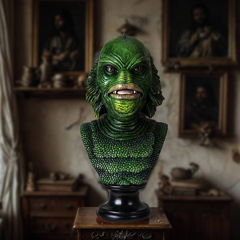 Universal Monsters: Creature from the Black Lagoon - Resin Bust - Pacific Trading