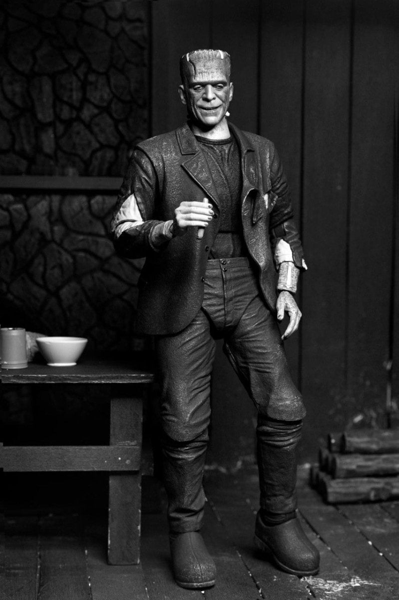 Universal Monsters: Ultimate Bride of Frankenstein Frankenstein's