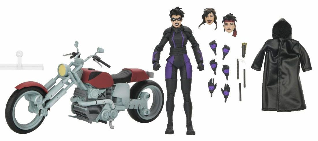 TMNT (The Last Ronin): Casey Marie with Motorcycle - 7" Scale Figure