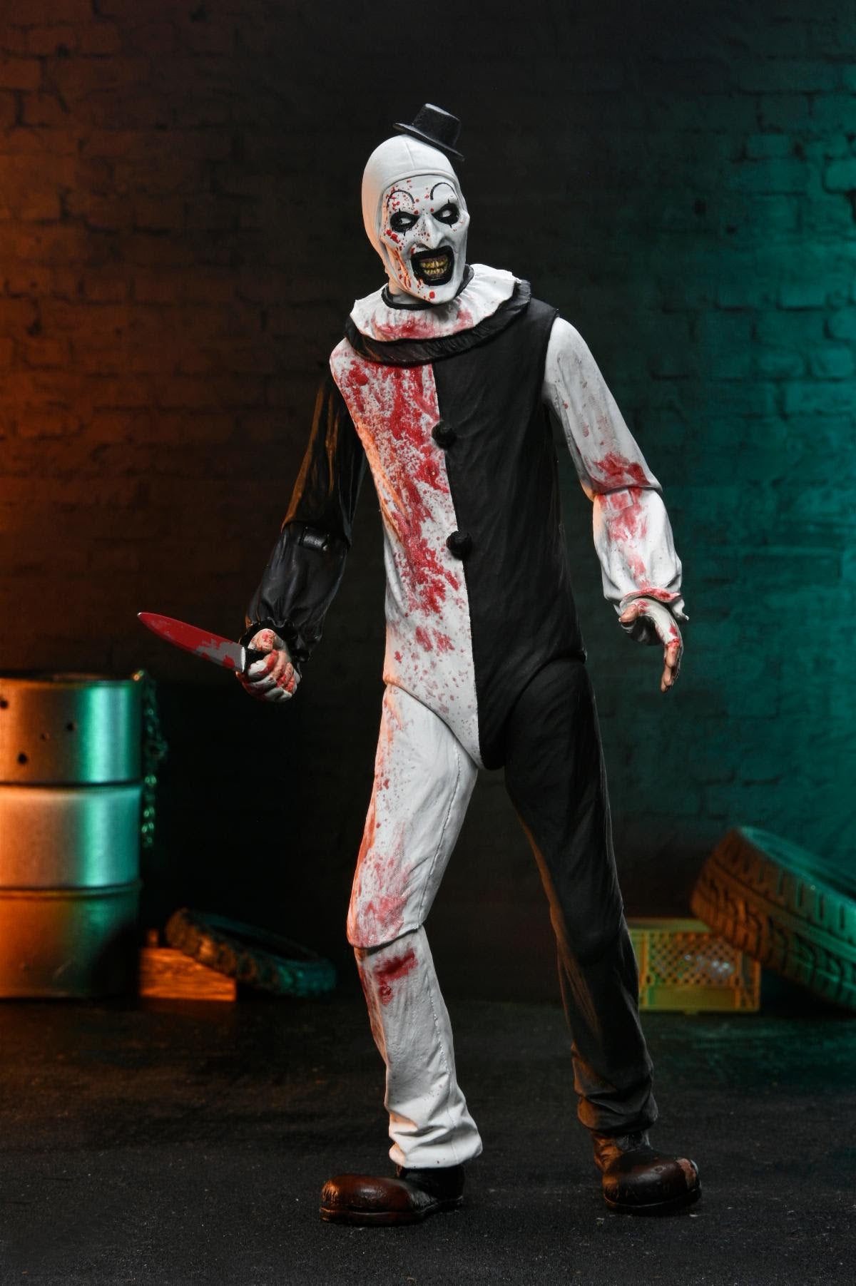 Terrifier 2: Ultimate Blood Spattered Art the Clown - 7" Scale Figure