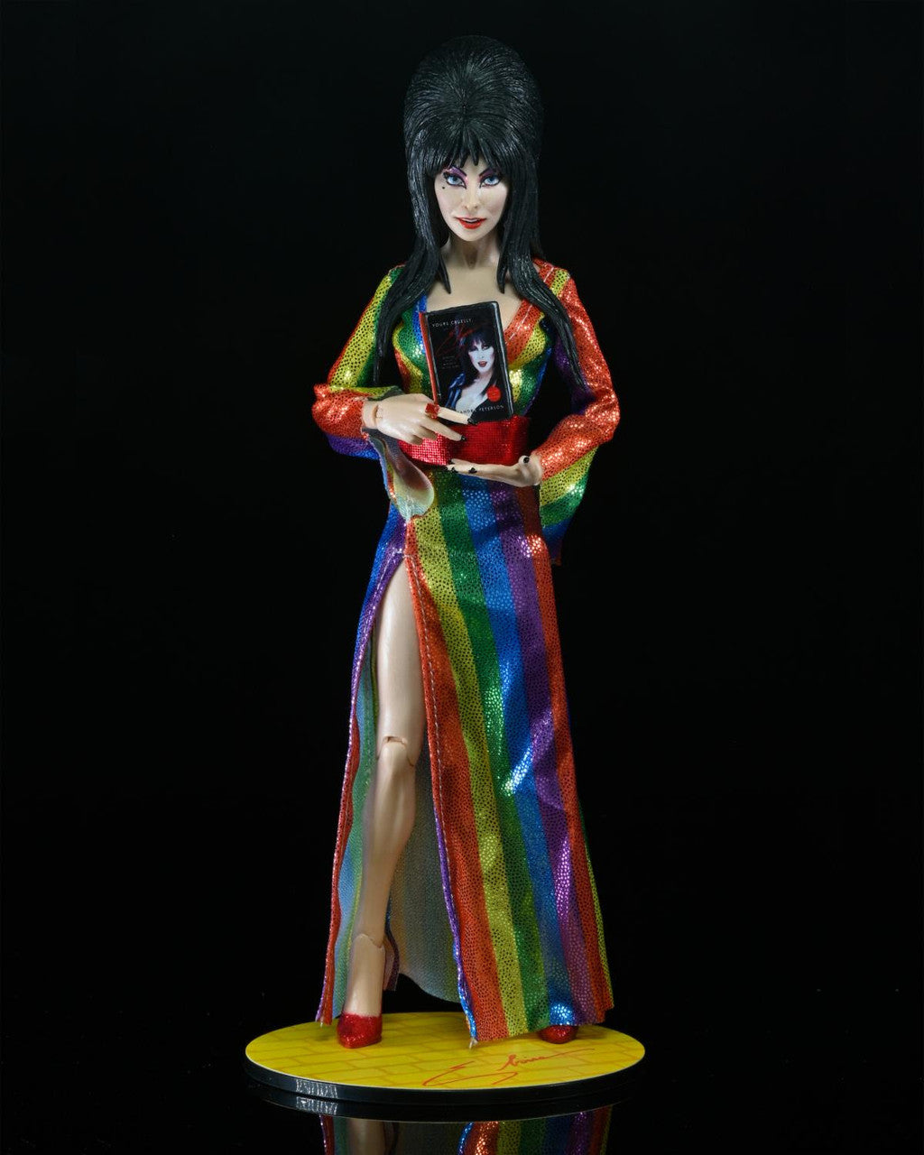 Elvira, Mistress of the Dark: Over the Rainbow Elvira - 8" Clothed Figure